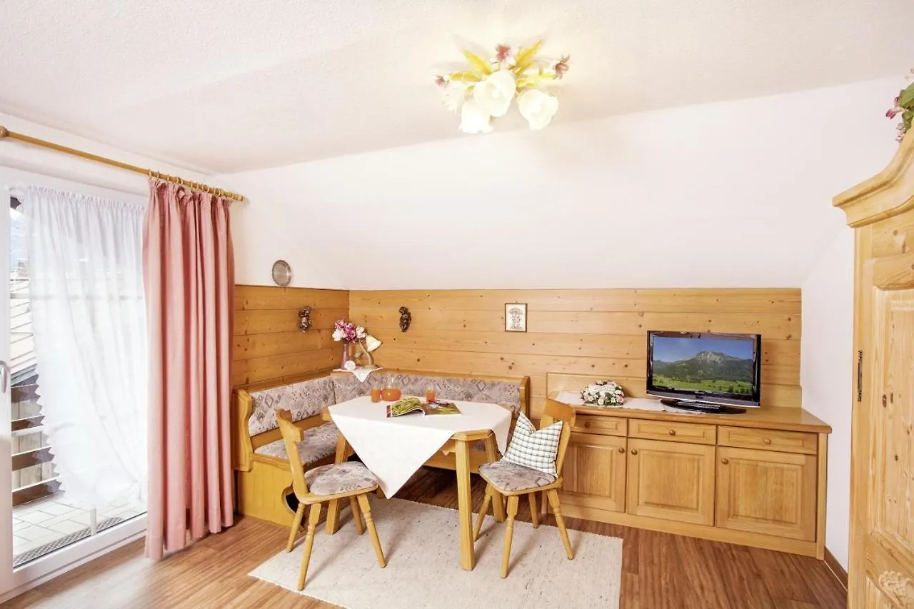 Gaestehaus Michelar'S Hues Oberstdorf Appartement